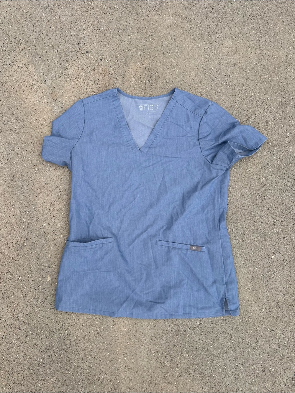 Figs Women's Short Sleeve V-Neck Scrub Top in Light Blue